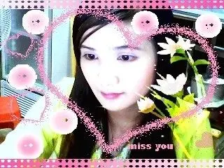 快乐小可爱《密密》的主播照片