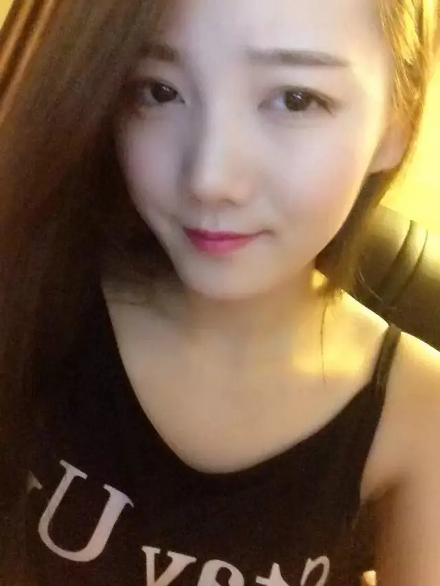 菲不起来的主播照片