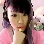 ✎﹏₯㎕╯玄月＇﹀
