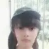 低头浅笑、保持微笑m