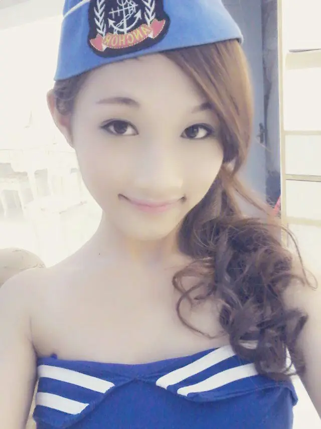 海天佳佳-安静唱歌的主播照片