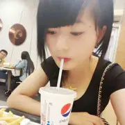 ら龙菲灬ゝ