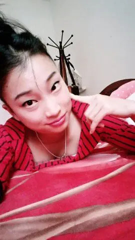 小八呱vs影子的主播照片