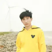 强霸娱乐健身俱乐部
