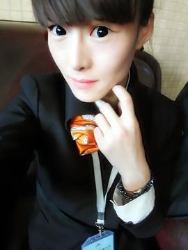 ﹎尐朵℡主播照片