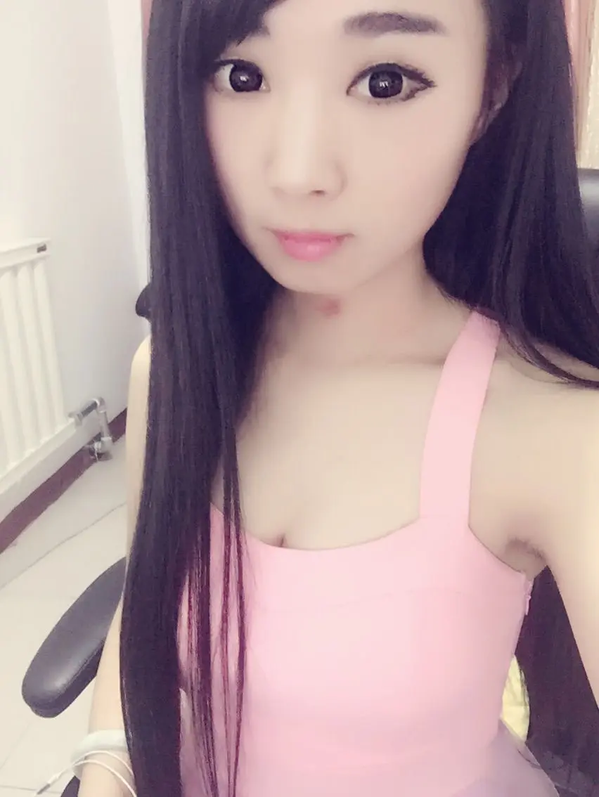 雨桐需你们的疼爱的主播照片