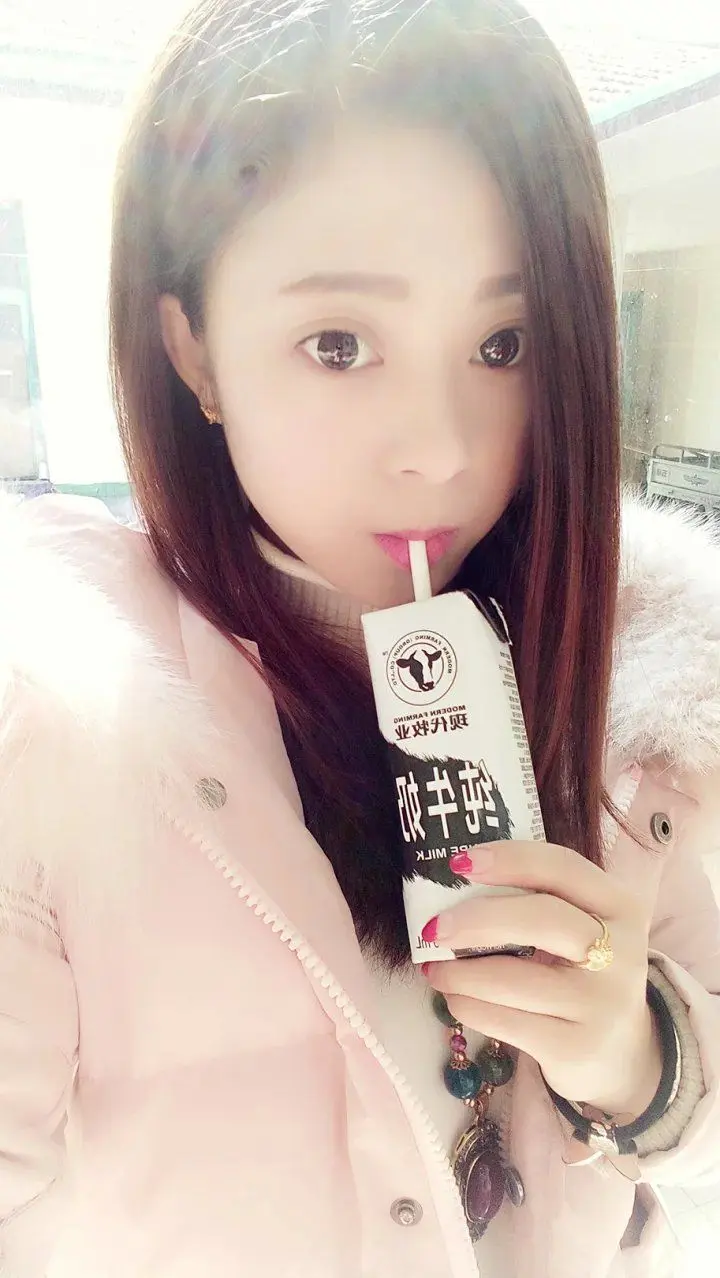 歌者~小婷宝児的图片