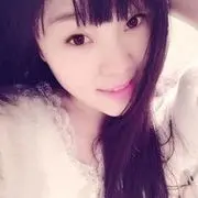 被遗弃的丶笨小草