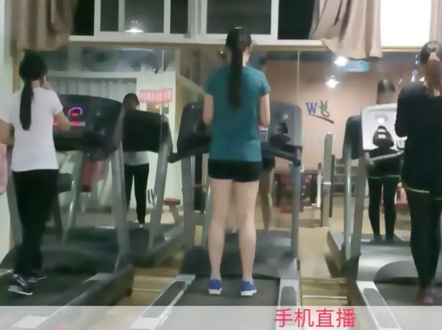 果..果的主播照片