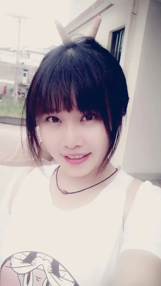 ★‥⊱訫偌湘兮⊰❤☆的主播照片