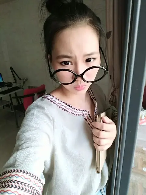 ╭╮柔儿的主播照片