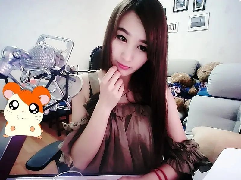 飛揚💕瑩瑩的主播海报