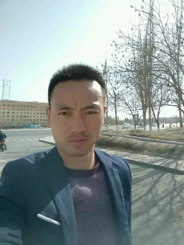 我只是个精神病患者的主播照片
