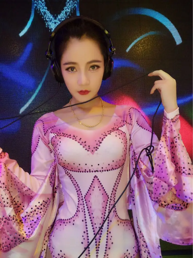 DJ小灰机🎀的主播照片