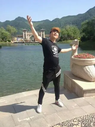 溪洋伱大弟【退网了】的主播照片