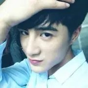 路人一枚。