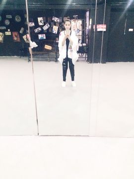呼啦圈女王驾到主播照片