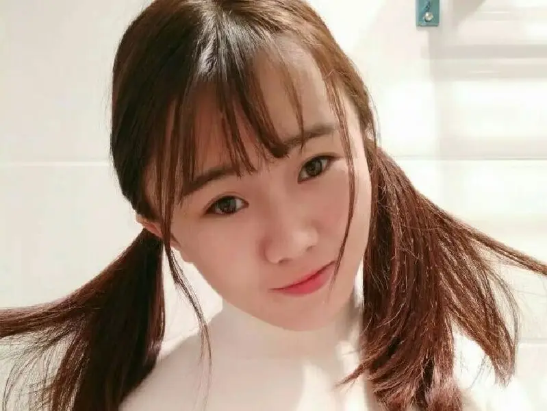 ♛烨烨🍁蓝色蔷薇的主播海报