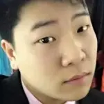【龙影】，