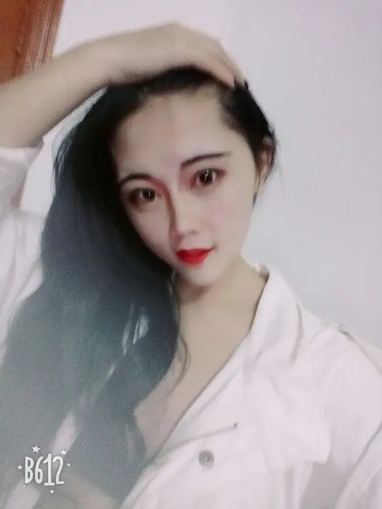 菲儿小奶猫的主播照片
