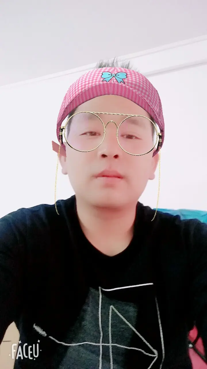 户外钓鱼⚜南哥⚜的主播照片
