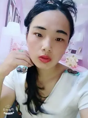 我想有人宠的主播照片