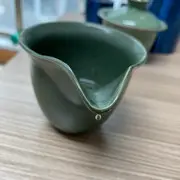 颜疼儿