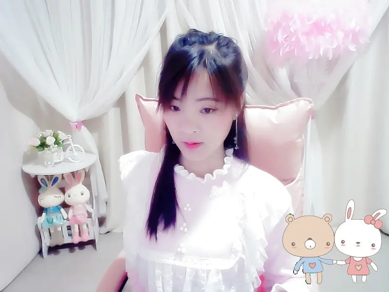 ↖♡兰馨☆的主播海报