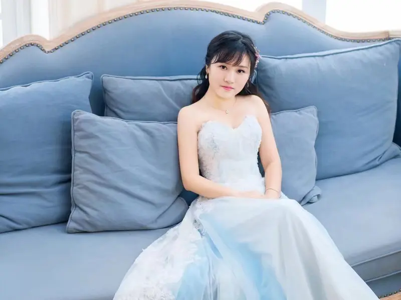 562146的主播海报