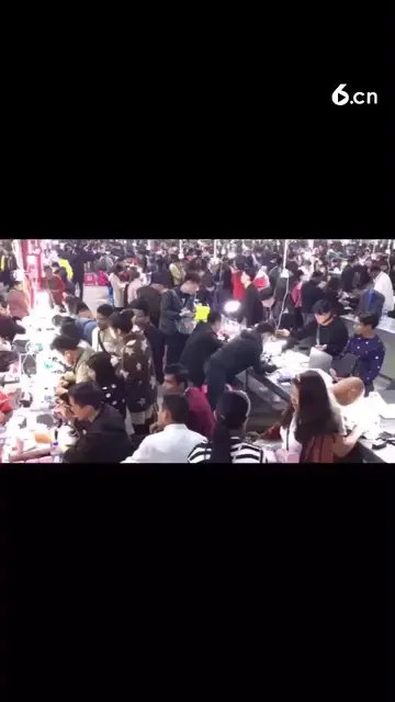 带各位走进不一样的翡翠