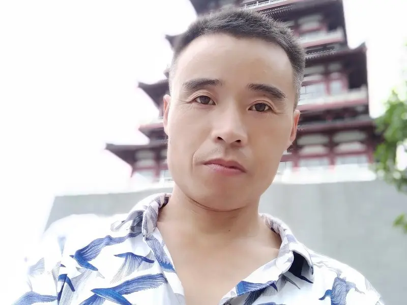 💕爱你💕开心💕的主播海报