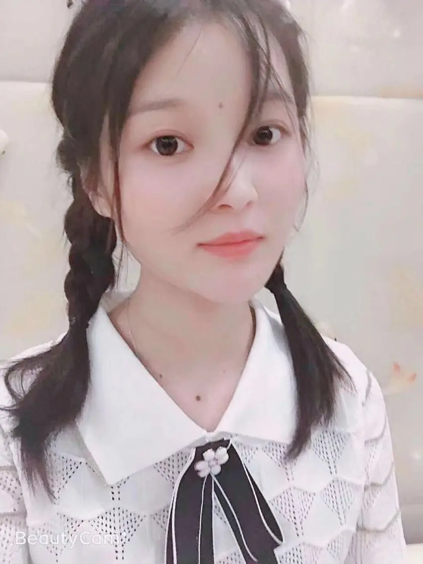 腰酸背痛c的主播照片