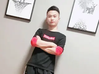 喵(花脸猫)的主播照片
