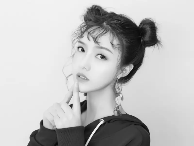 新人主播，林维维的主播海报