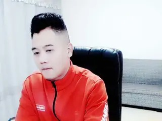 曾------经的主播照片