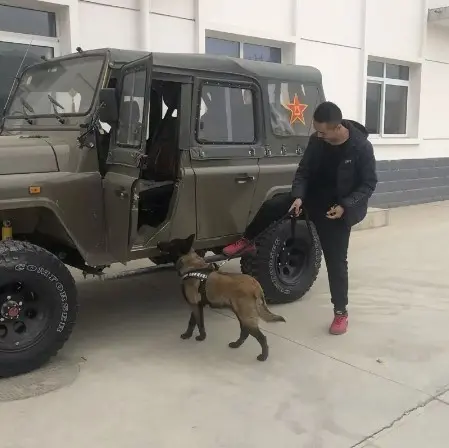 可耐滴小杠精的主播照片