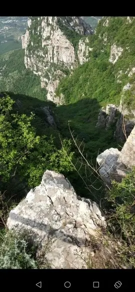 河南的过客的图片