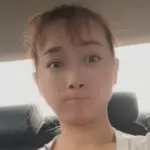 在家带娃的宝妈莹莹