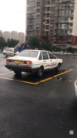 凑美没人爱的图片