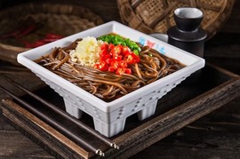 凑美没人爱的图片