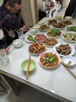 凑美没人爱的图片