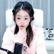 她说发炎了要吸脓出来