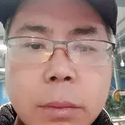 卧龙j*