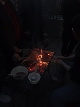 🌻小七（安静唱歌）的图片