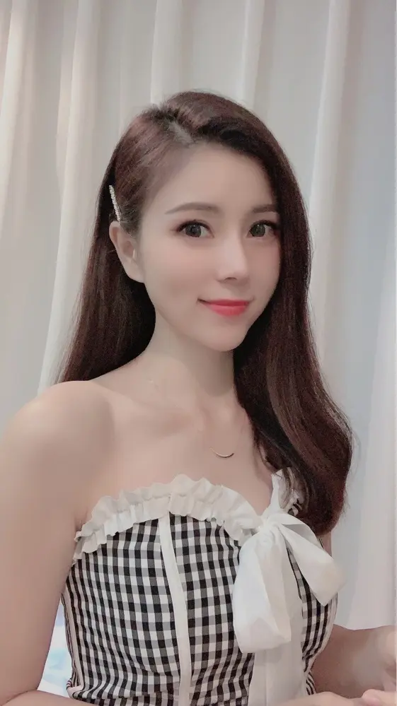 东方❤莎莎☂休的主播照片