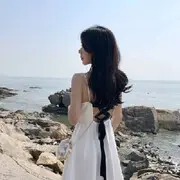 奔波的工地人