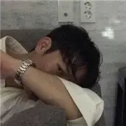 半丿边