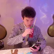 新人咖啡会吉他