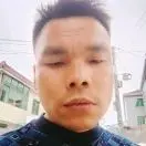 风雨中自己