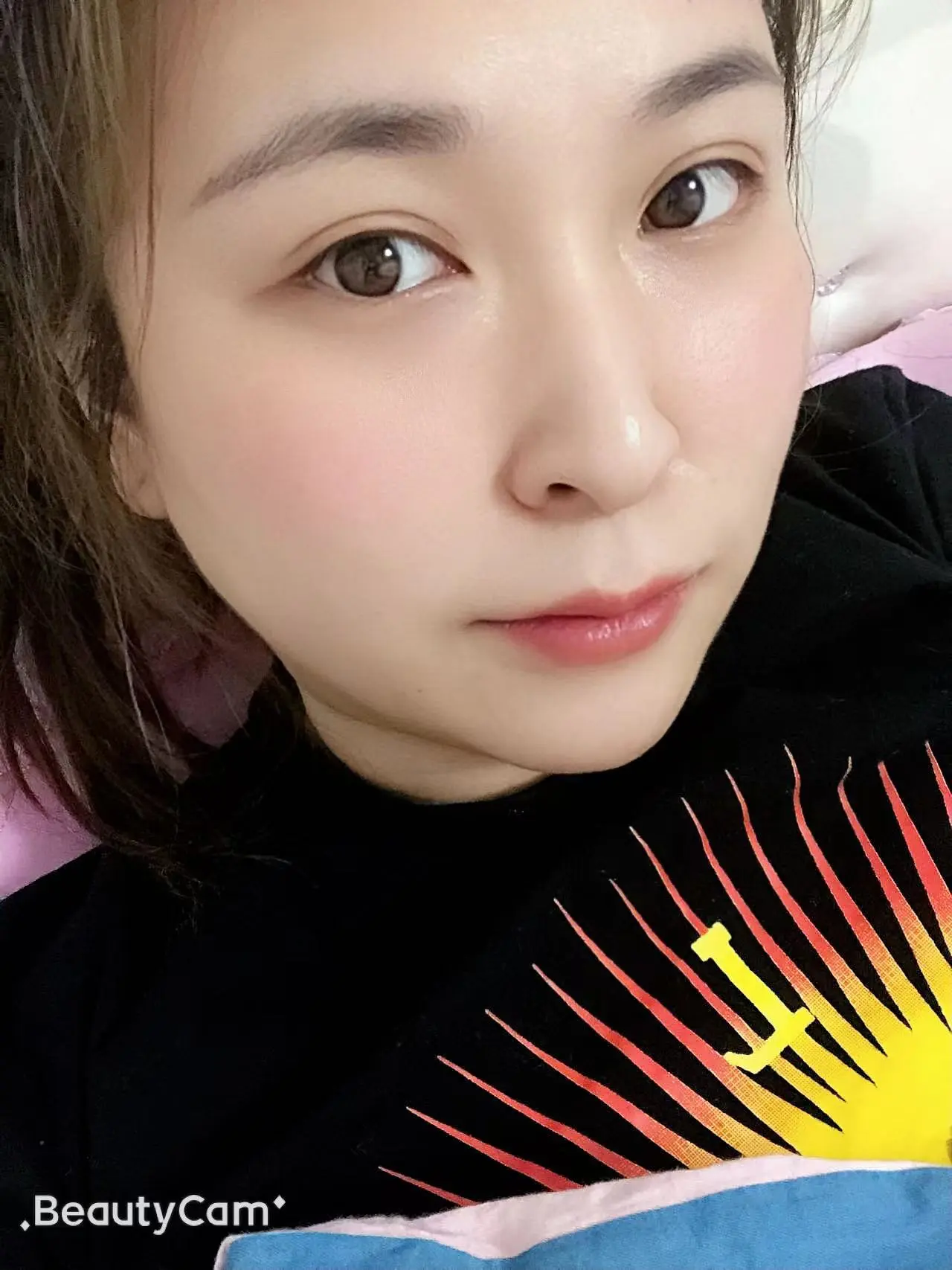 Caryn’s的主播照片
